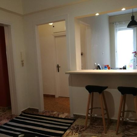 Maria'S Cozy Apartment In Palaio Faliro Athene Buitenkant foto