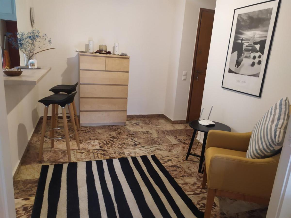 Maria'S Cozy Apartment In Palaio Faliro Athene Buitenkant foto